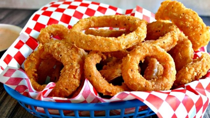 Order Onion Rings food online from Piemonte Pizza & Grill store, Providence on bringmethat.com