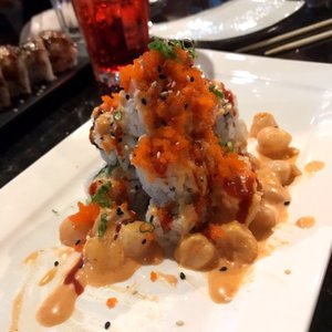 Order Volcano Roll food online from Tsukimi store, Austin on bringmethat.com