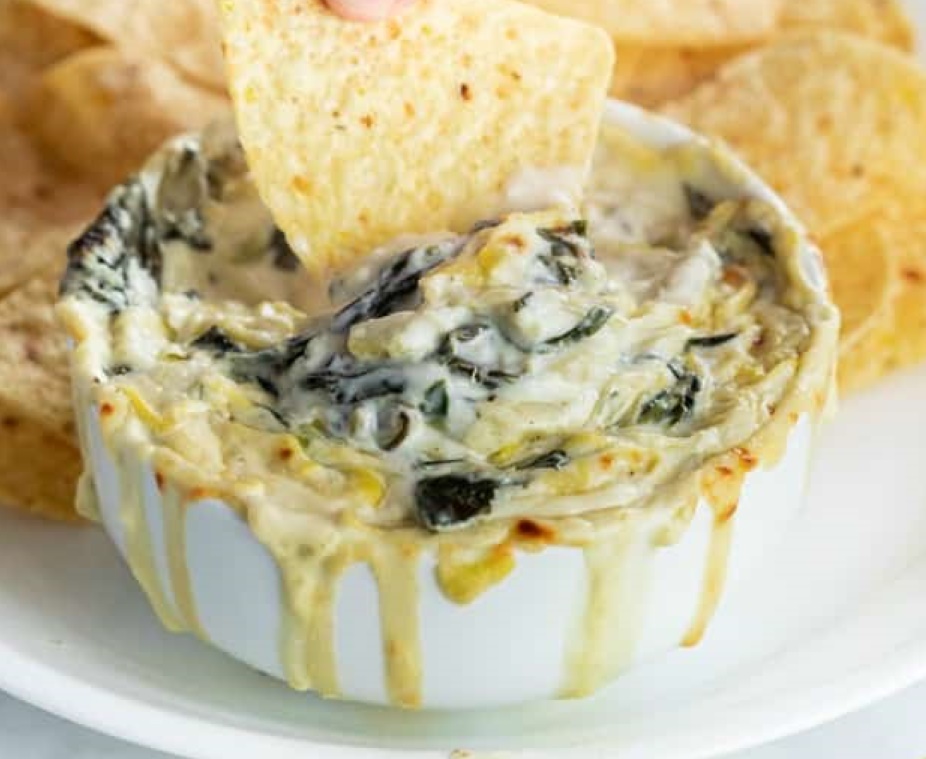 Order Spinach & Artichoke Dip food online from Fatty Magoos Bar & Eatery store, Bolingbrook on bringmethat.com