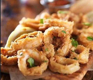 Order Fried Calamari food online from Oki Style Dogs & Wraps store, Los Angeles on bringmethat.com