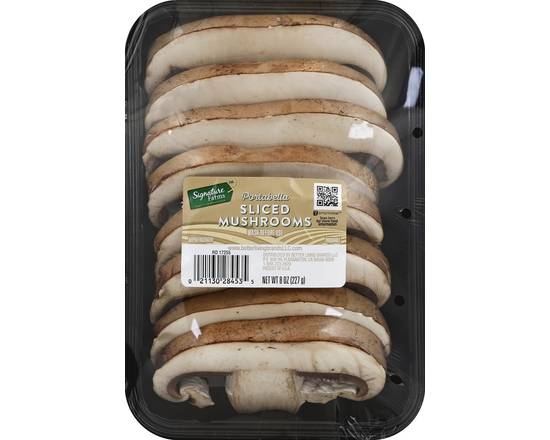 Order Signature Farms · Sliced Portobello Mushrooms (8 oz) food online from Safeway store, Napa on bringmethat.com