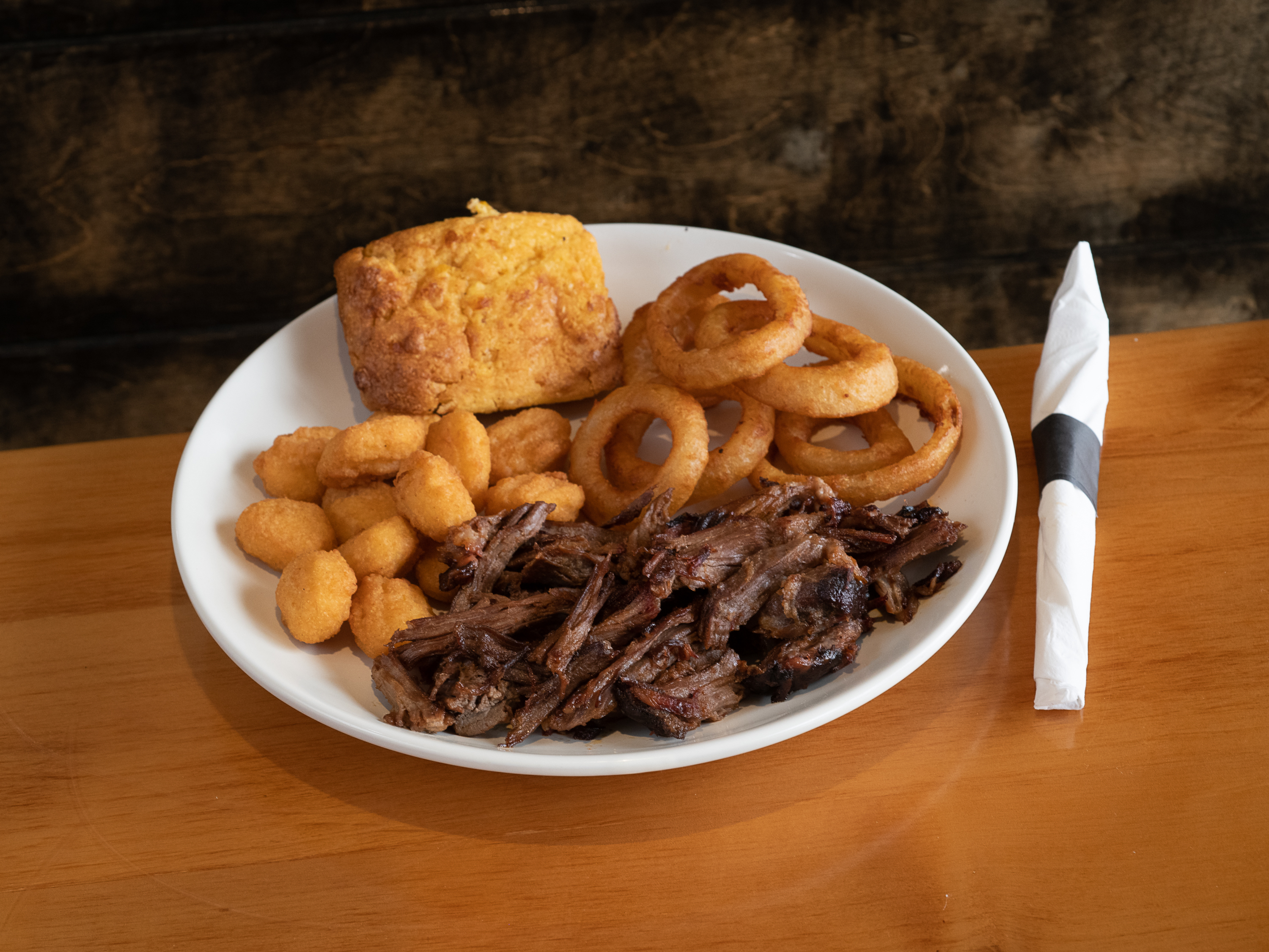 Order Angus Beef Plate food online from Happy Hawg Bbq store, Hiram on bringmethat.com