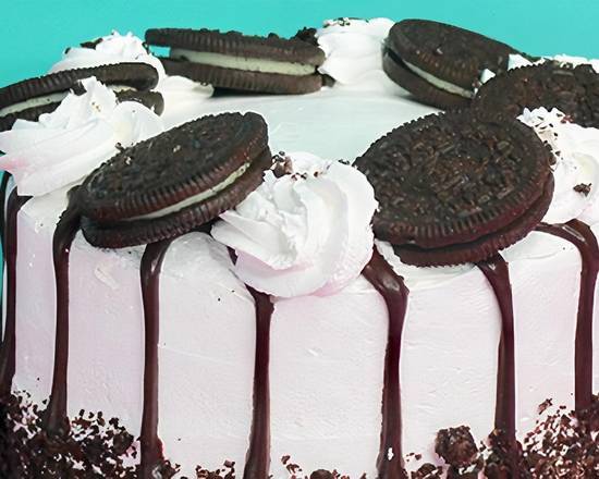 Order Classic Oreo Cake food online from Amy's Ice Creams store, Rollingwood on bringmethat.com