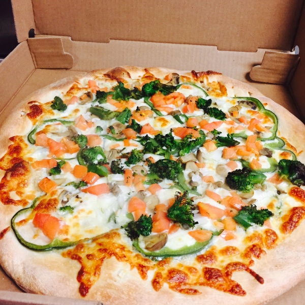 Order Veggie Lovers Pizza food online from Pizza Etc store, Haverhill on bringmethat.com