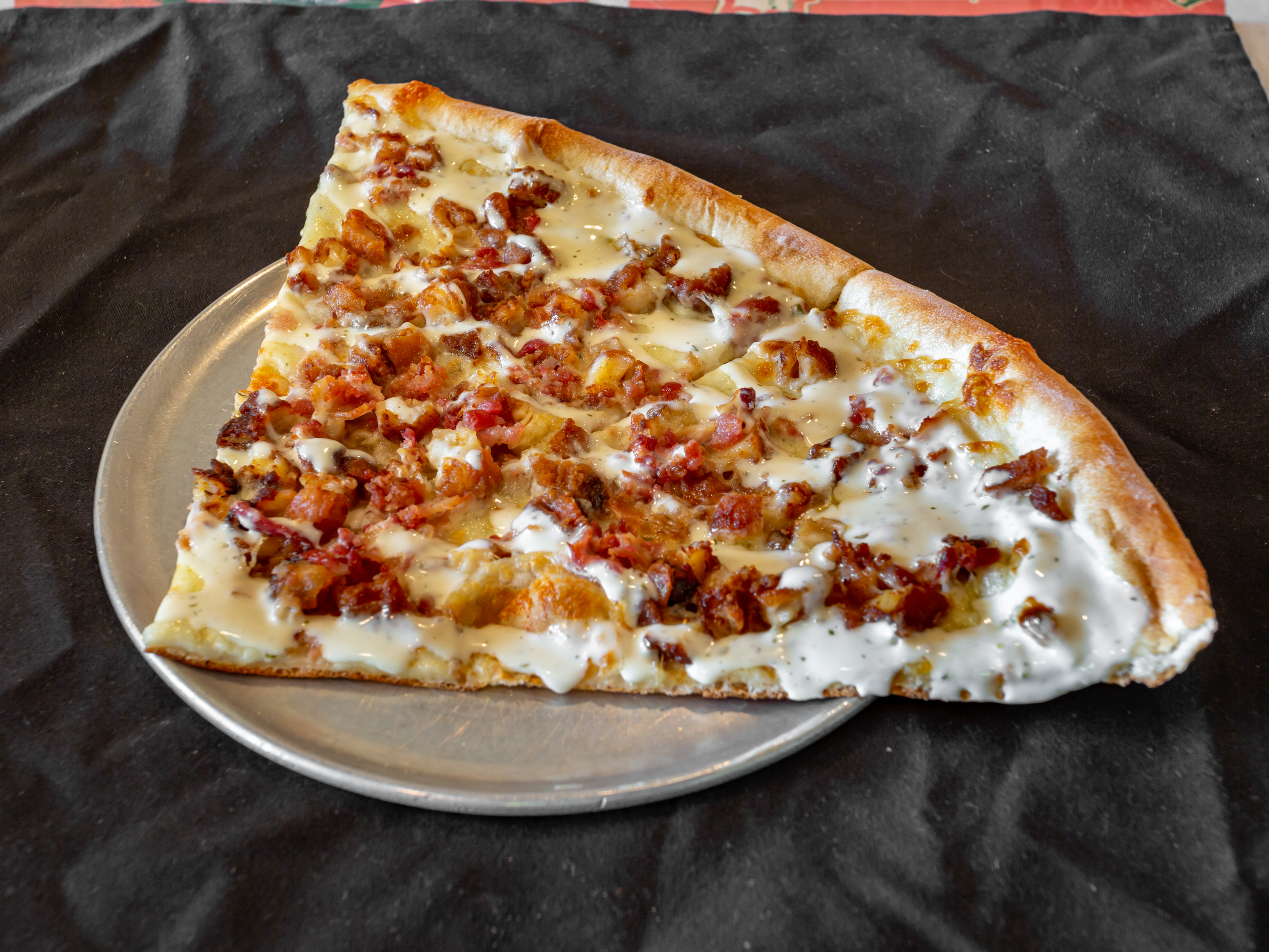 Order Chicken Bacon Ranch Pizza food online from Marcos Pizza store, Gilbertsville on bringmethat.com