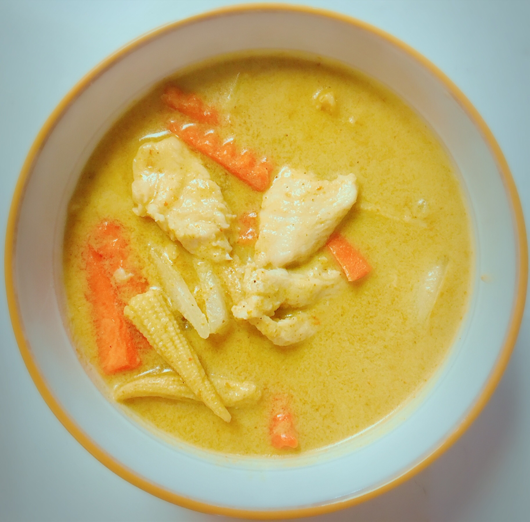 Order C3. Yellow Curry food online from Thai Express store, Columbia on bringmethat.com