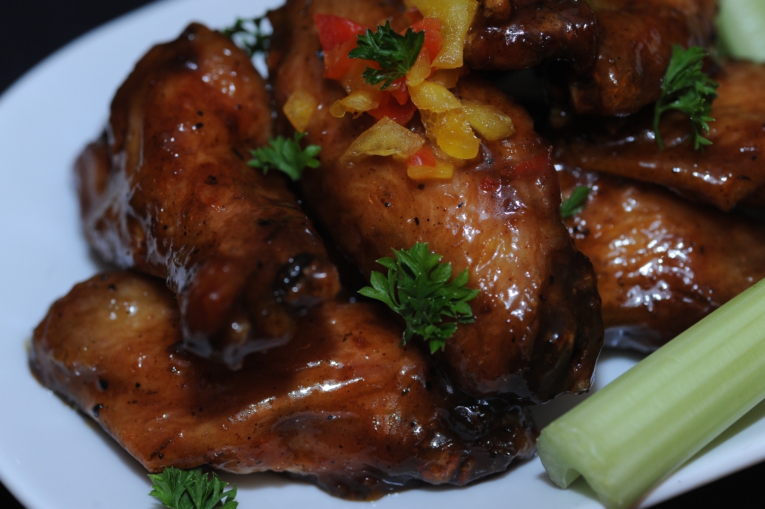 Order Next Phaze Wings food online from Next Phaze Cafe store, Baltimore on bringmethat.com