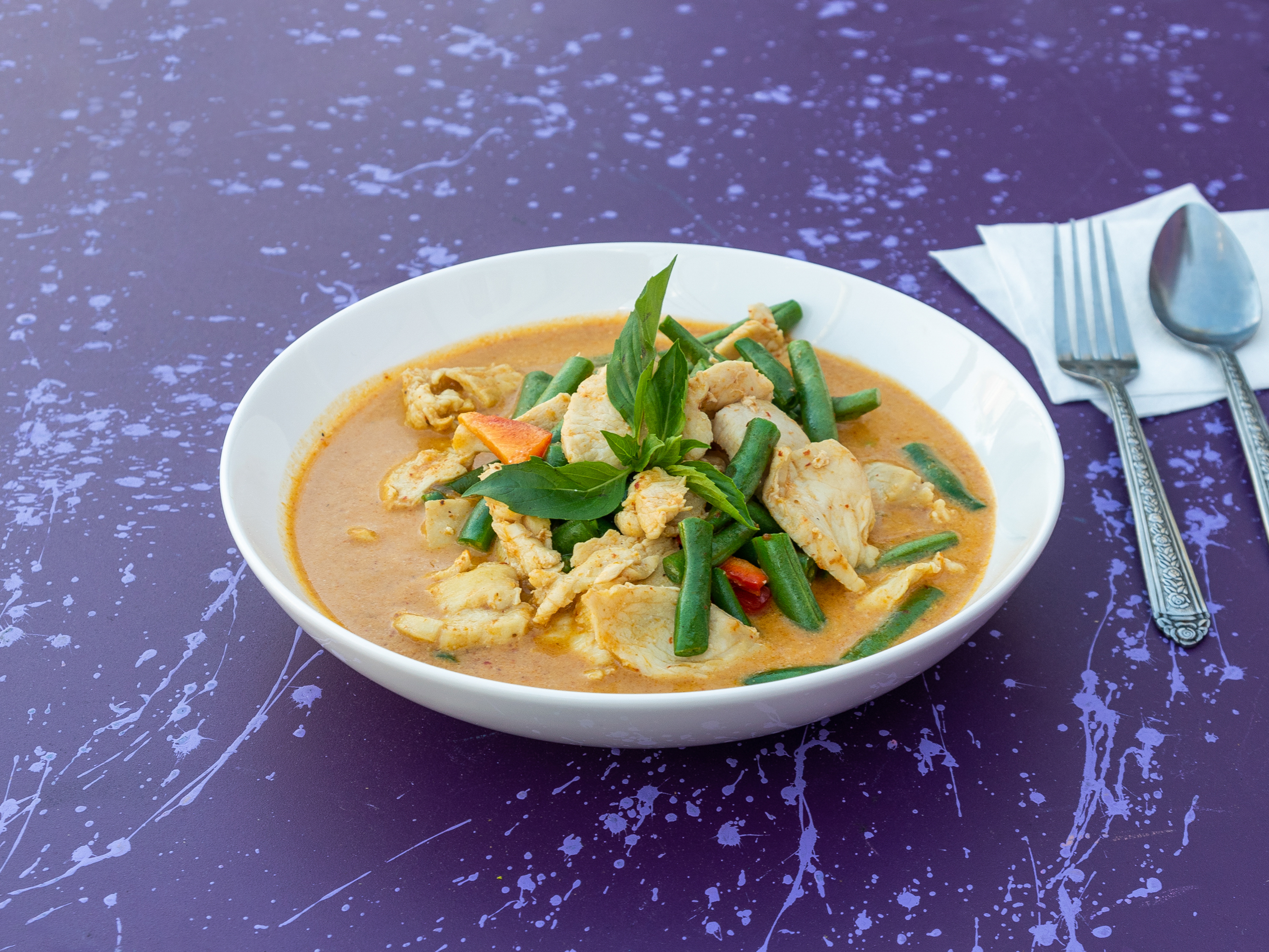Order Panang Curry food online from Taan Thai store, Bergenfield on bringmethat.com