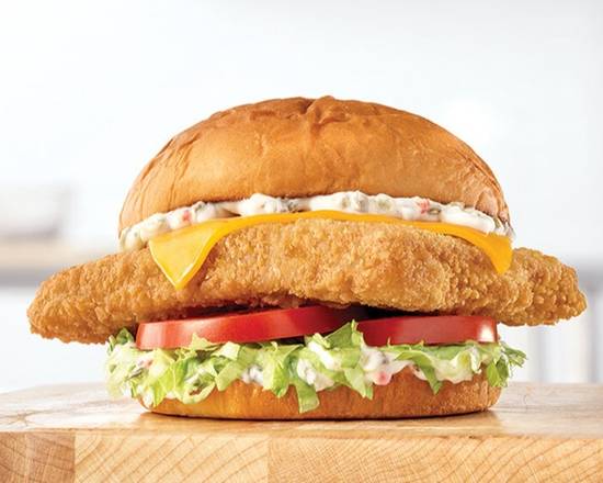 Order KING’S HAWAIIAN® FISH DELUXE food online from Arby's store, Chicago on bringmethat.com