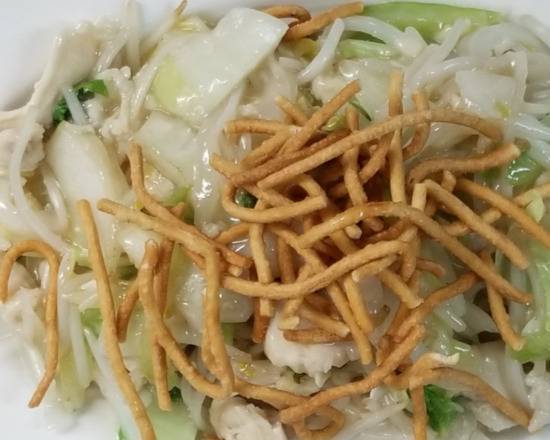 Order New York Style Chow Mein food online from China Garden Restaurant store, Los Angeles on bringmethat.com