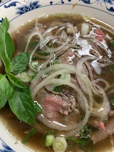 Order P5- Pho Tai Nam food online from Pho 7 store, Federal Way on bringmethat.com