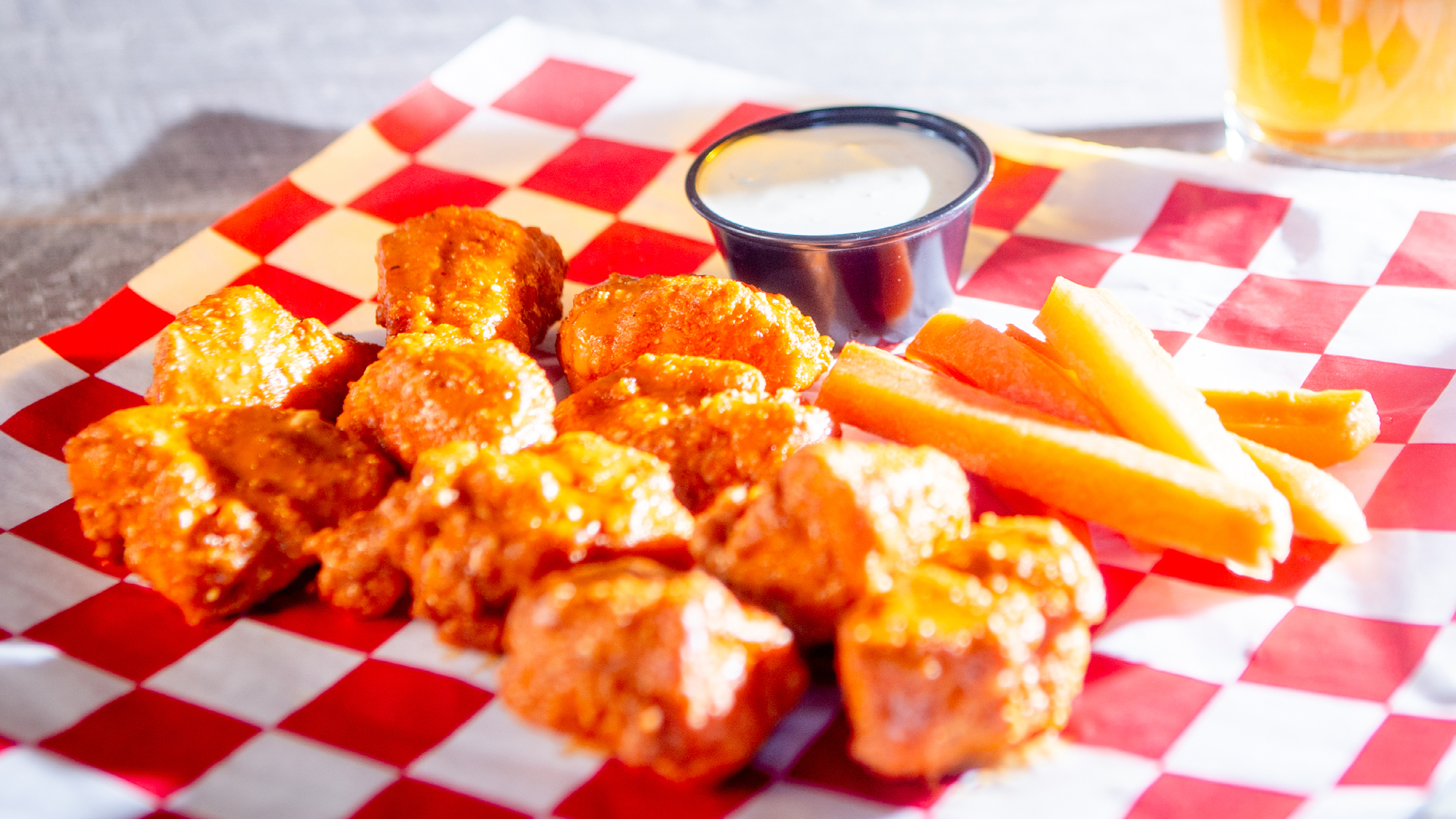 Order Boneless Liberty Wings food online from Parry Pizzeria & Bar store, Northglenn on bringmethat.com