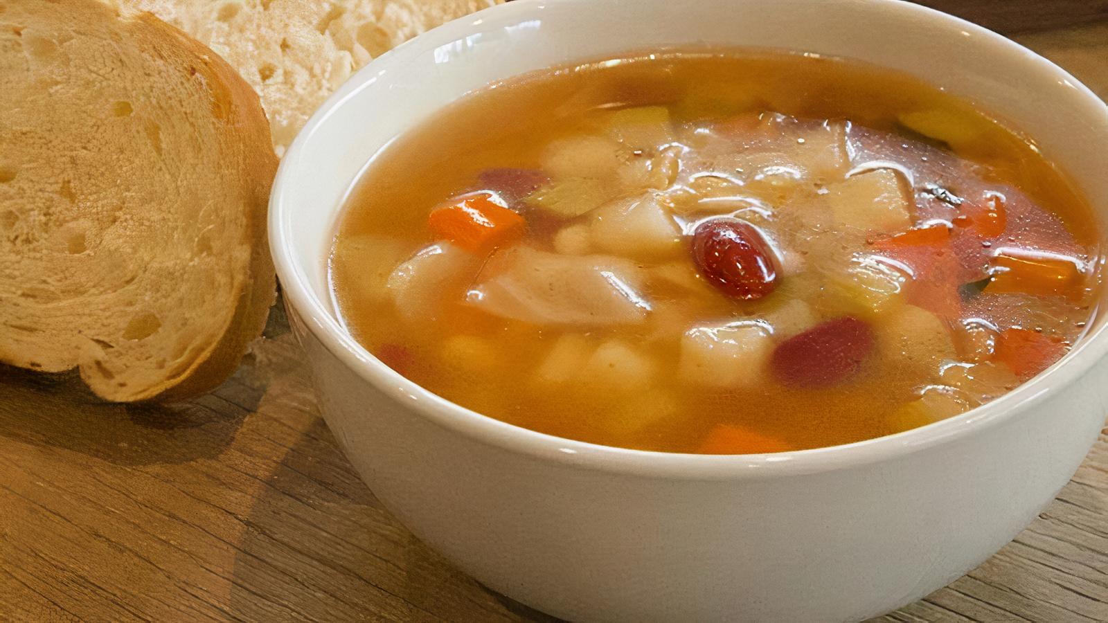 Order Minestrone Soup food online from Toto's Pizzeria & Restaurant store, Belmont on bringmethat.com