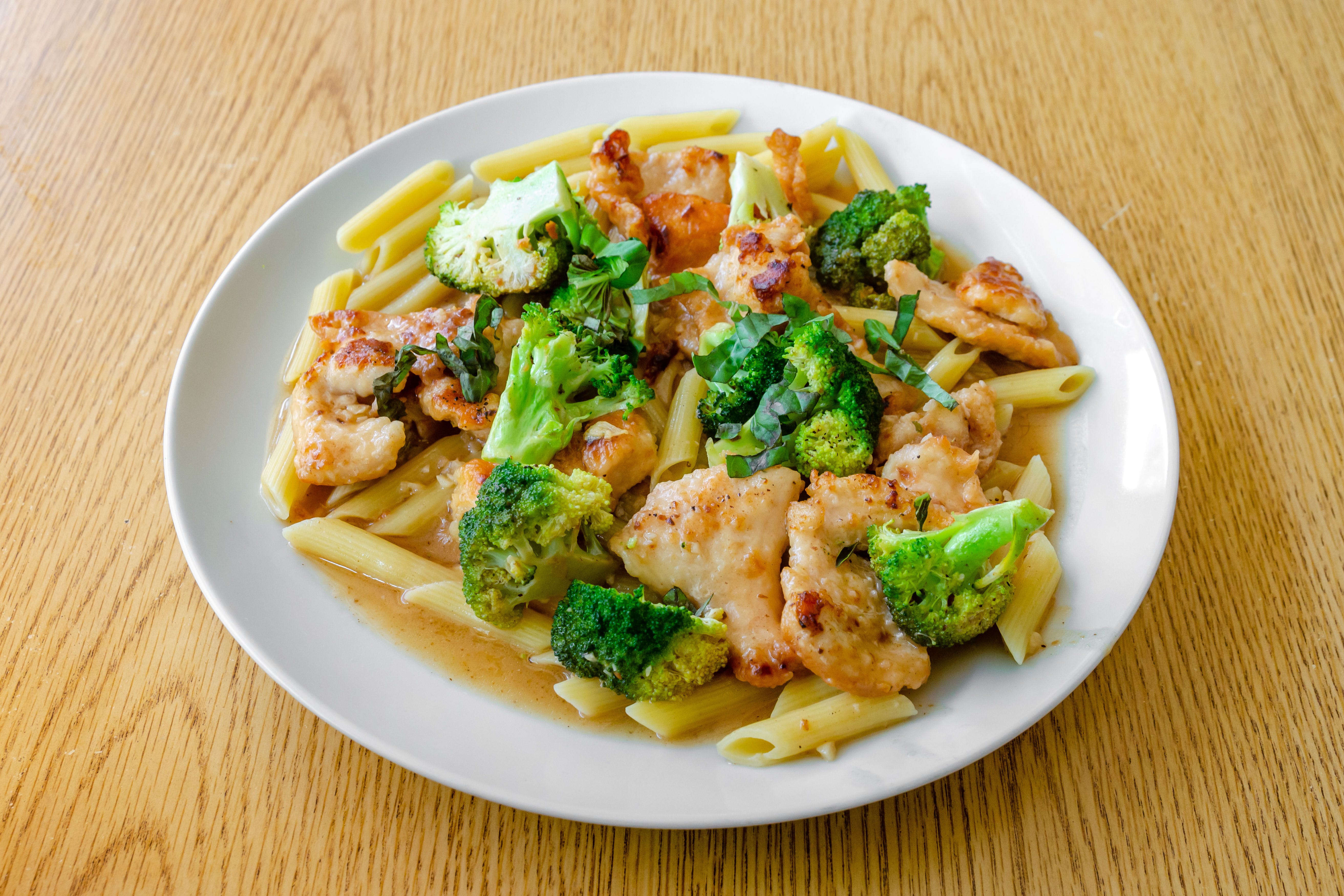 Order Chicken, Broccoli & Cavatelli - Entree food online from New Pizza On The Block store, West New York on bringmethat.com