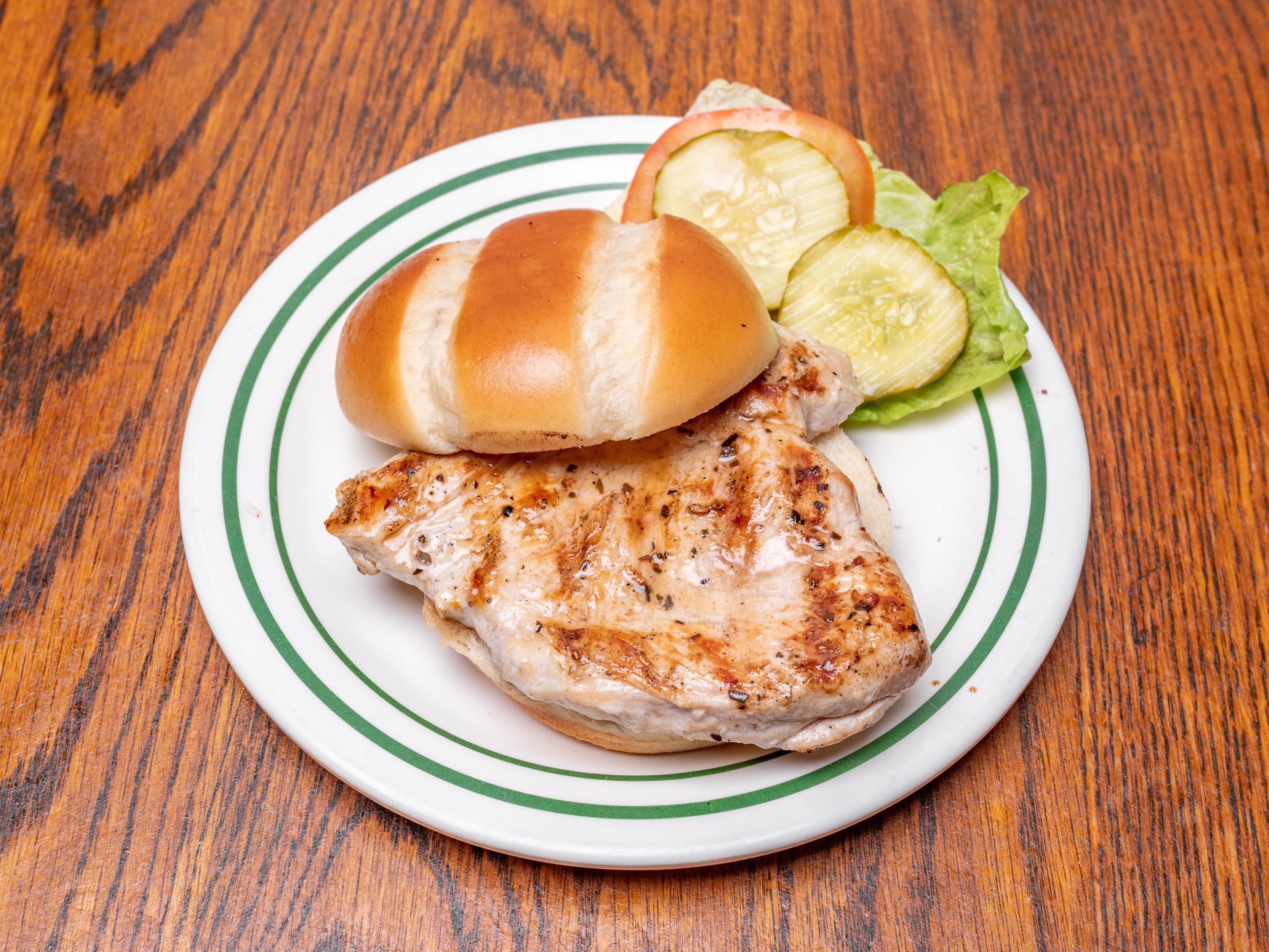 Order Boneless Breast of Chicken Sandwich food online from Barnaby's store, Arlington Heights on bringmethat.com
