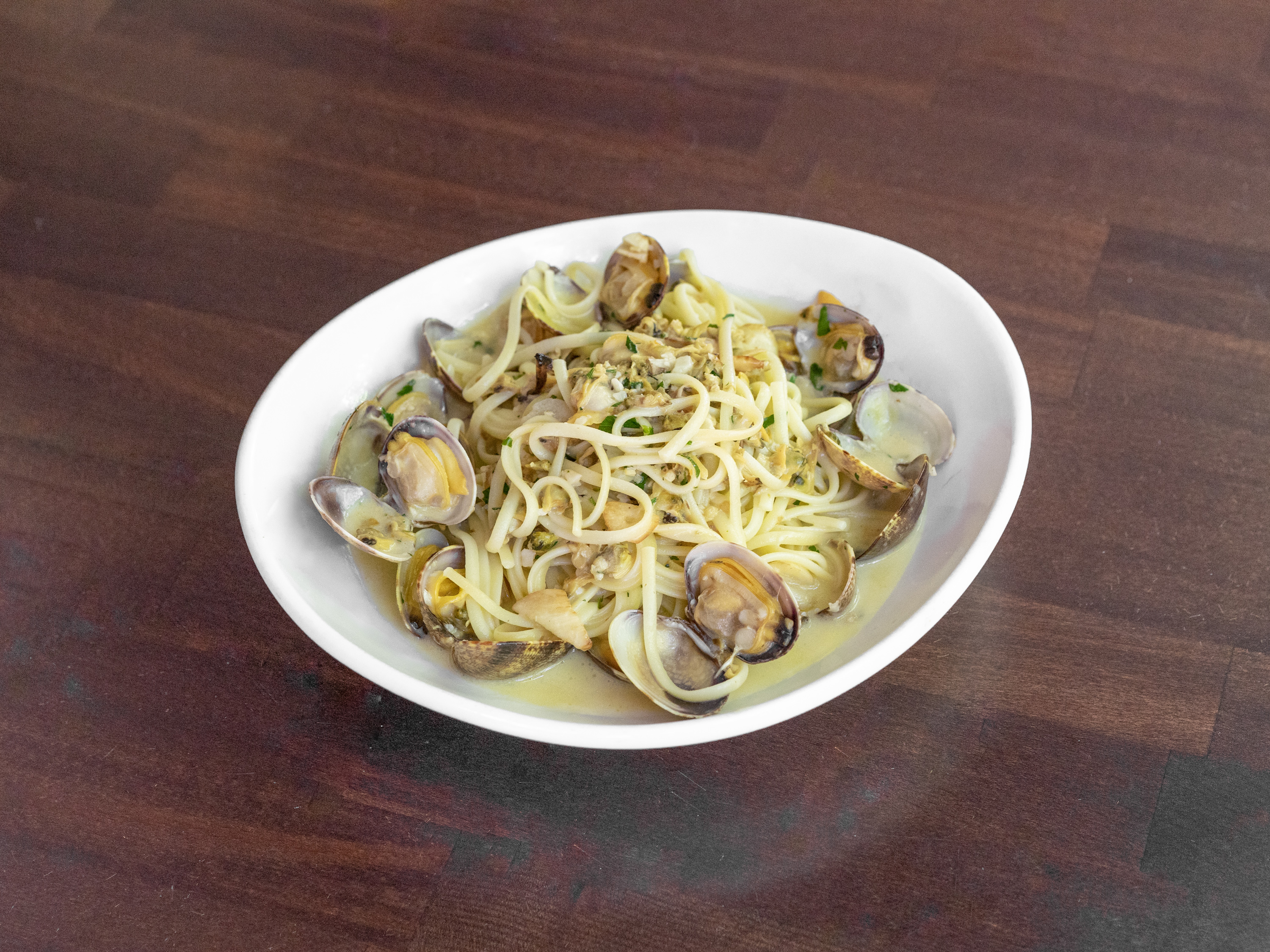 Order Linguine con Vongole food online from Ristorante Don Giovanni store, Mountain View on bringmethat.com