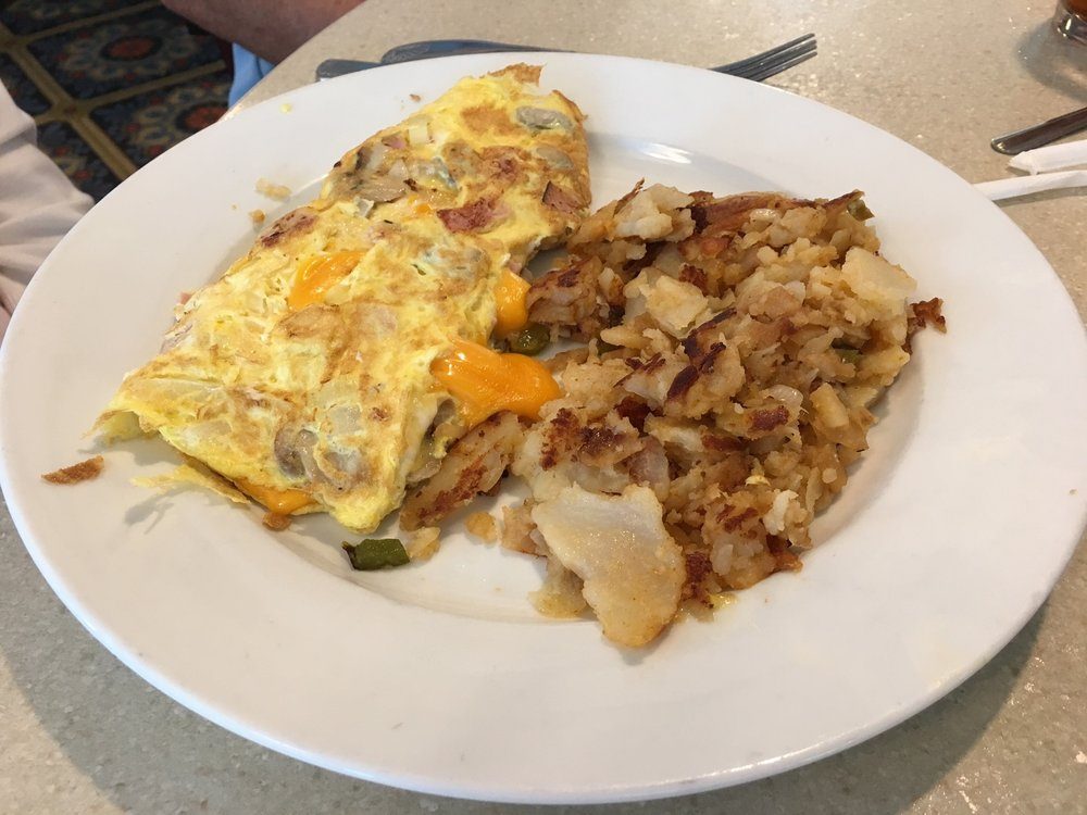 Order Start with a Plain 3 Egg Omelet food online from 202 Diner store, Cortlandt Manor on bringmethat.com