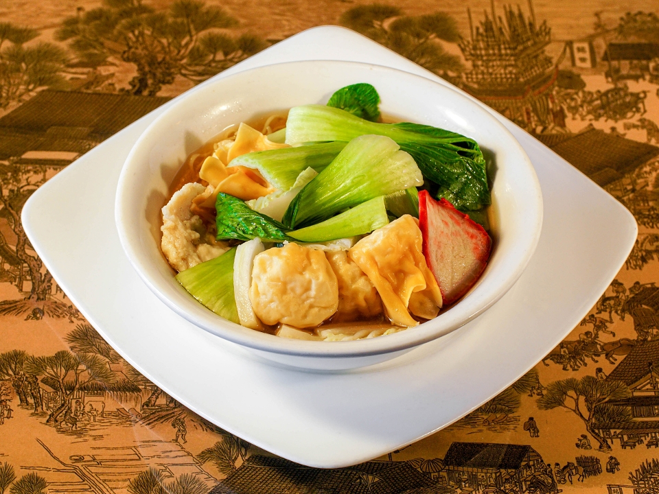 Order Wonton Noodle Soup food online from J. Wong's Asian Bistro store, Salt Lake City on bringmethat.com