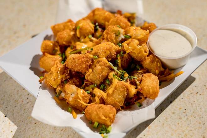 Order CHEDDAR BACON TOTS food online from Sandbox Pizza store, San Diego on bringmethat.com