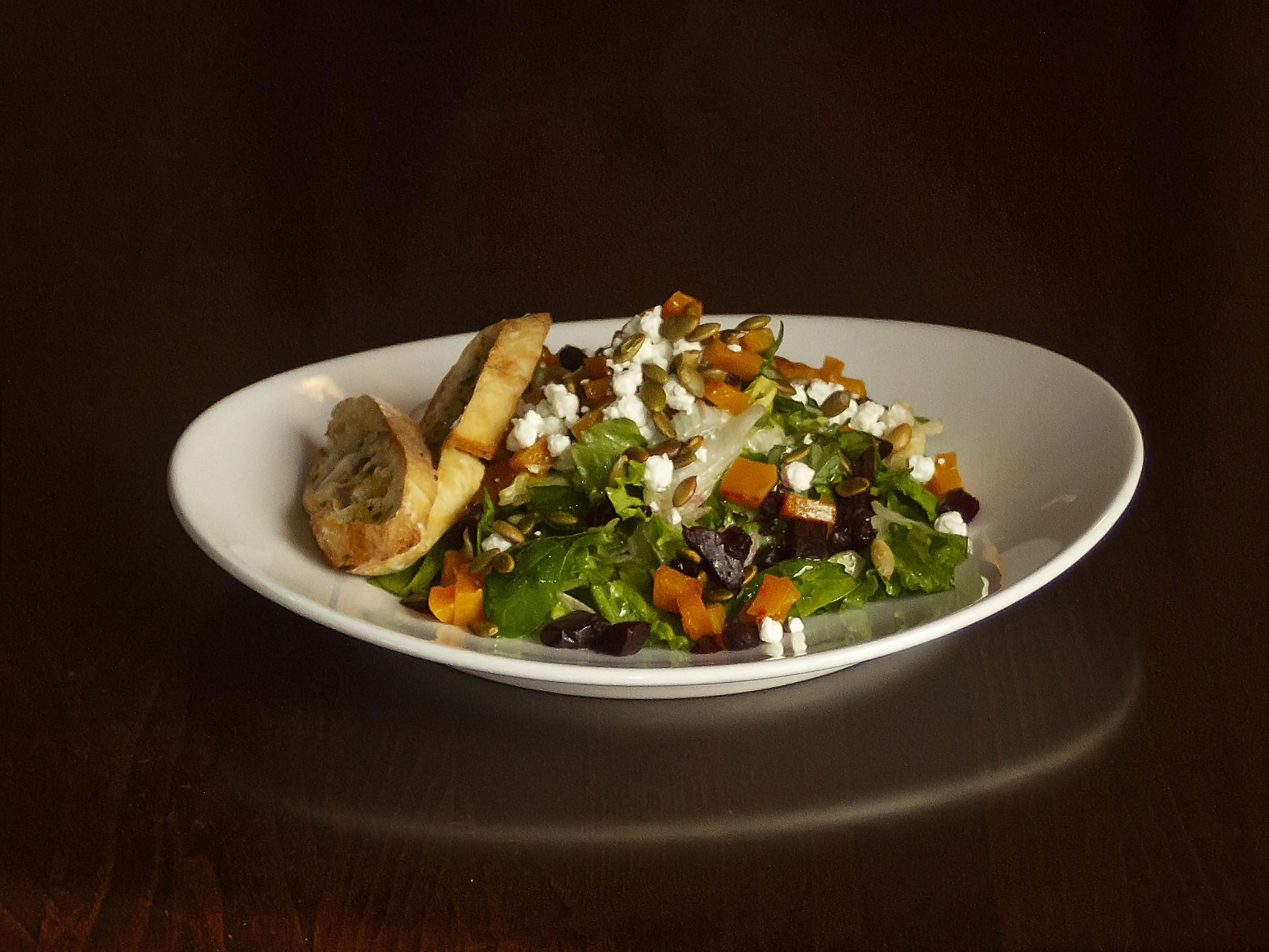 Order Butternut Squash and Roasted Beet Salad food online from Snappers store, Mechanicsburg on bringmethat.com