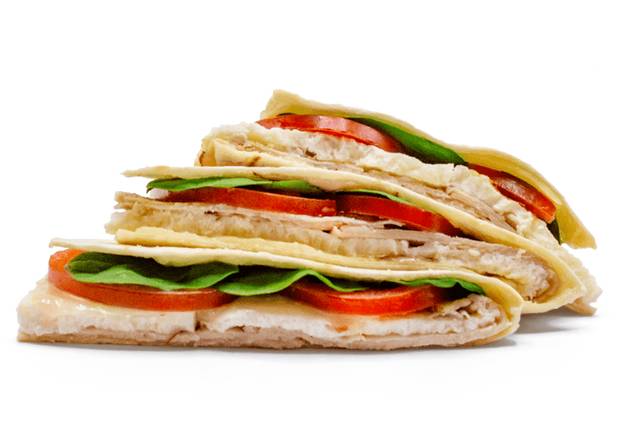 Order Egg White Omelet - Garlic Smoked Turkey & Egg food online from Wawa 200 store, Chalfont on bringmethat.com