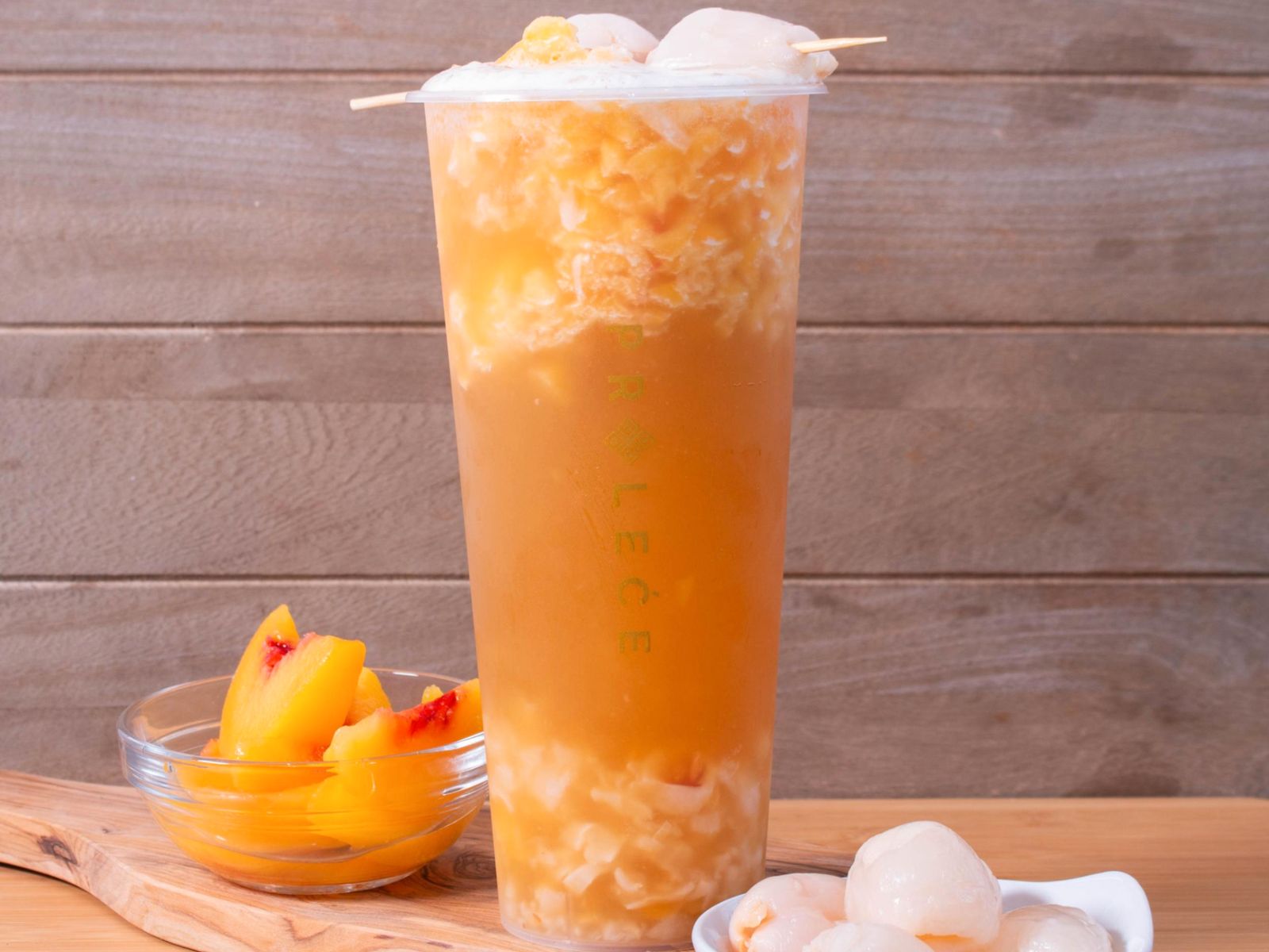 Order Lychee Peachee 多肉桃桃荔枝绿茶 food online from Prolece Tea store, Chino Hills on bringmethat.com