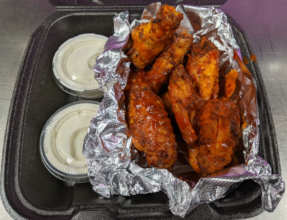 Order 10 Oven Roasted Wings food online from Magpies Gourmet Pizza Oracle store, Tucson on bringmethat.com
