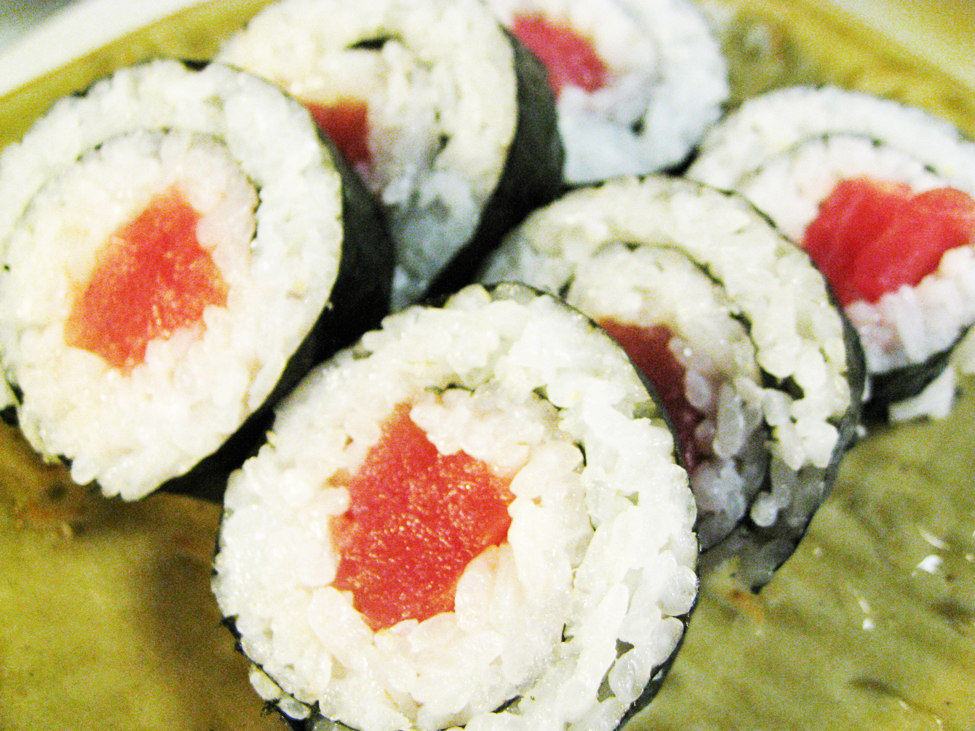 Order Tuna Roll food online from Western Maki store, Rialto on bringmethat.com