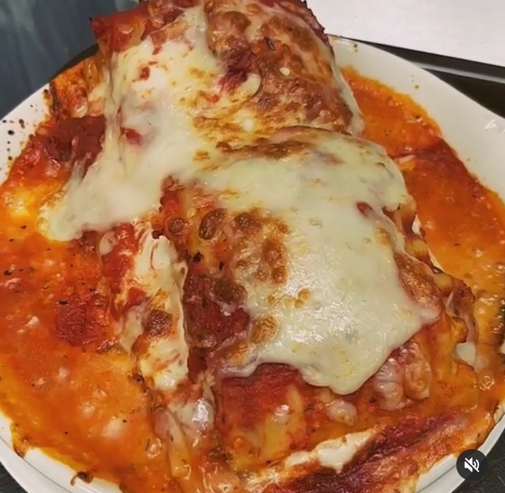 Order Lasagna food online from Amighetti's Bakery & Cafe store, Rock Hill on bringmethat.com