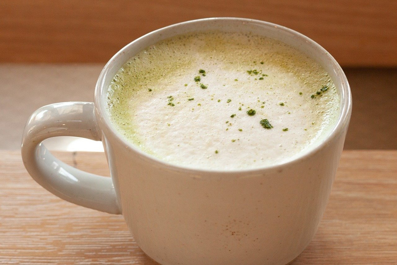 Order Matcha Latte food online from Amelia Bakery & Cafe store, Los Angeles on bringmethat.com