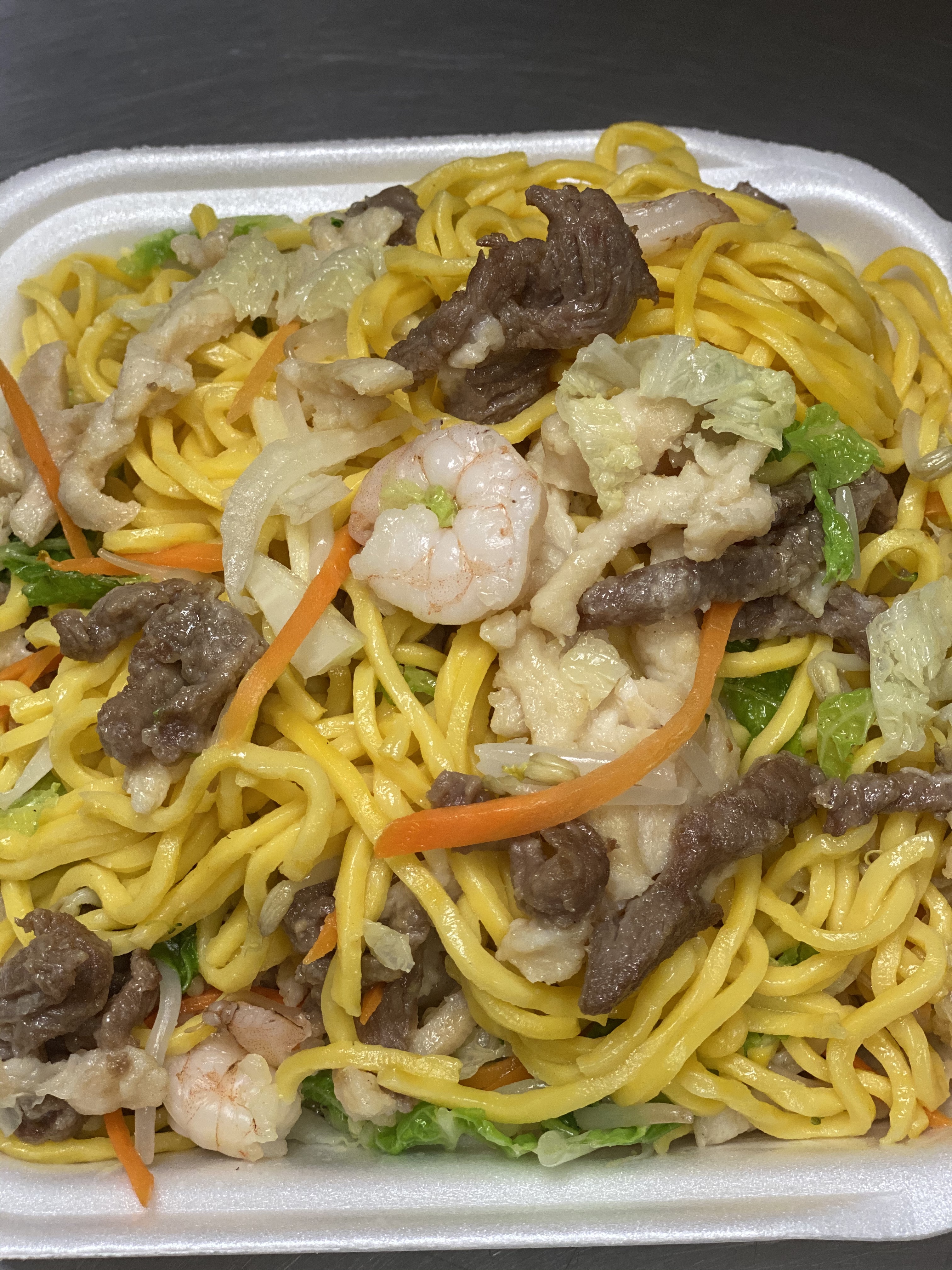 Order Combination Lo Mein(large) food online from Far East Restaurant store, Capitol Heights on bringmethat.com