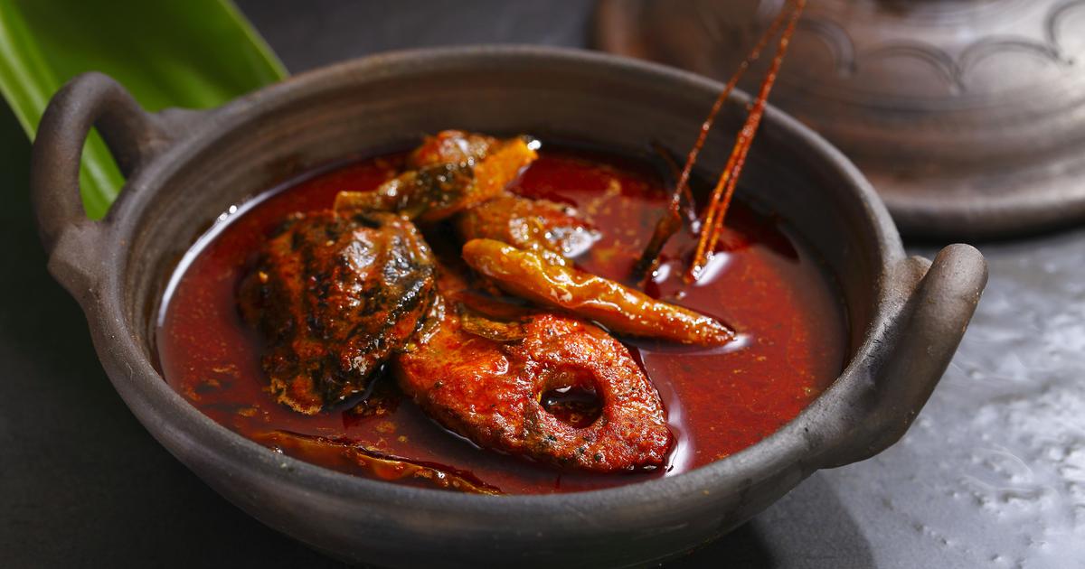 Order Kerala Fish Curry food online from Mallu Cafe store, Philadelphia on bringmethat.com