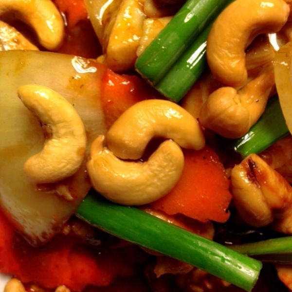 Order Cashew Nut food online from Melanee Thai store, Los Angeles on bringmethat.com