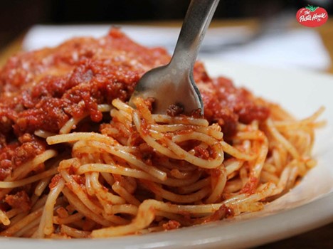 Order Spaghetti Bolognese - Spaghetti Festa food online from The Pasta House Co store, Creve Coeur on bringmethat.com