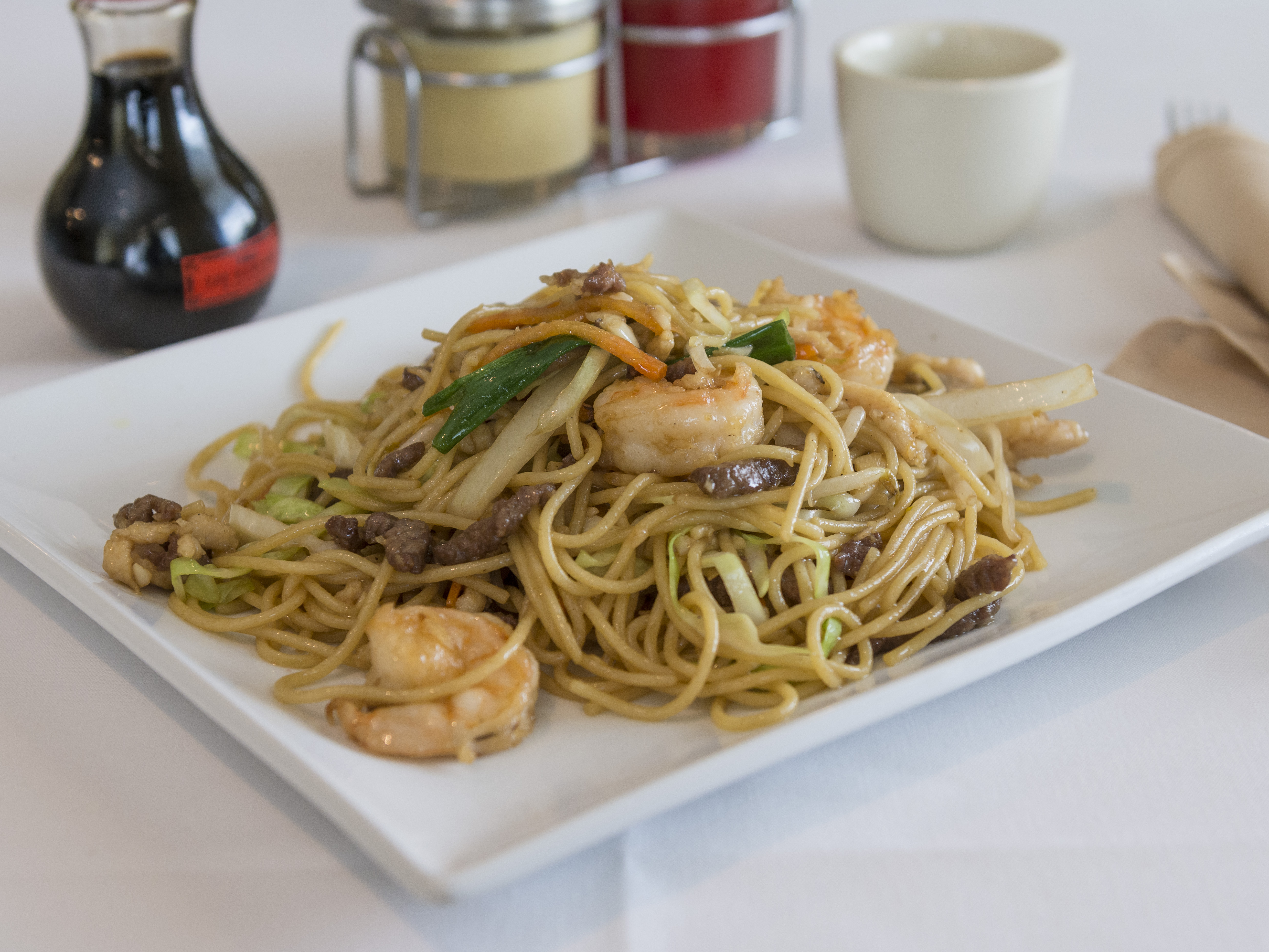 Order N-4. Combination Lo Mein food online from China Taipei store, Centennial on bringmethat.com