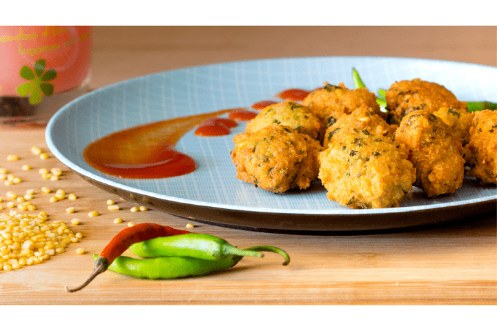 Order Mix Veggie Pakora 1 lb. food online from Sunlight Indian Cuisine store, Ceres on bringmethat.com