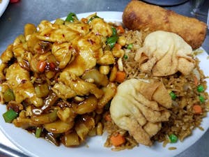 Order C11. Kung Pao Chicken food online from China Restaurant store, Roseville on bringmethat.com