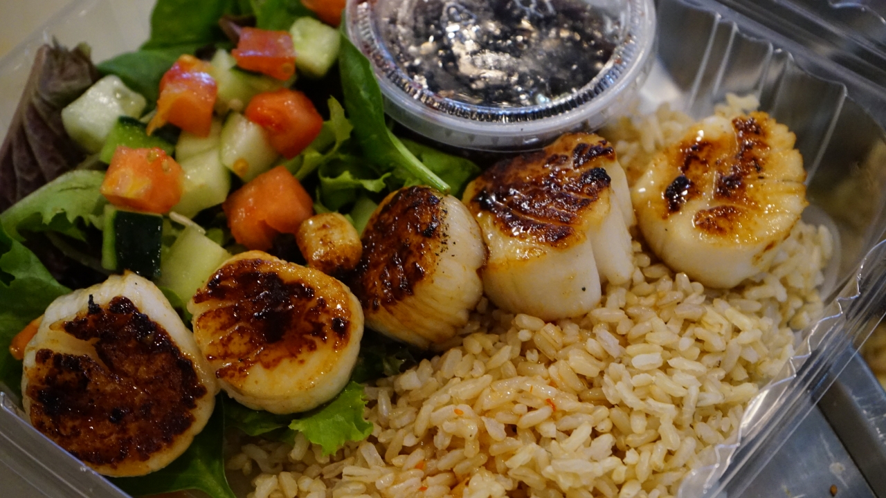Order Grilled Scallop Plate food online from Water Dog store, Ventnor City on bringmethat.com