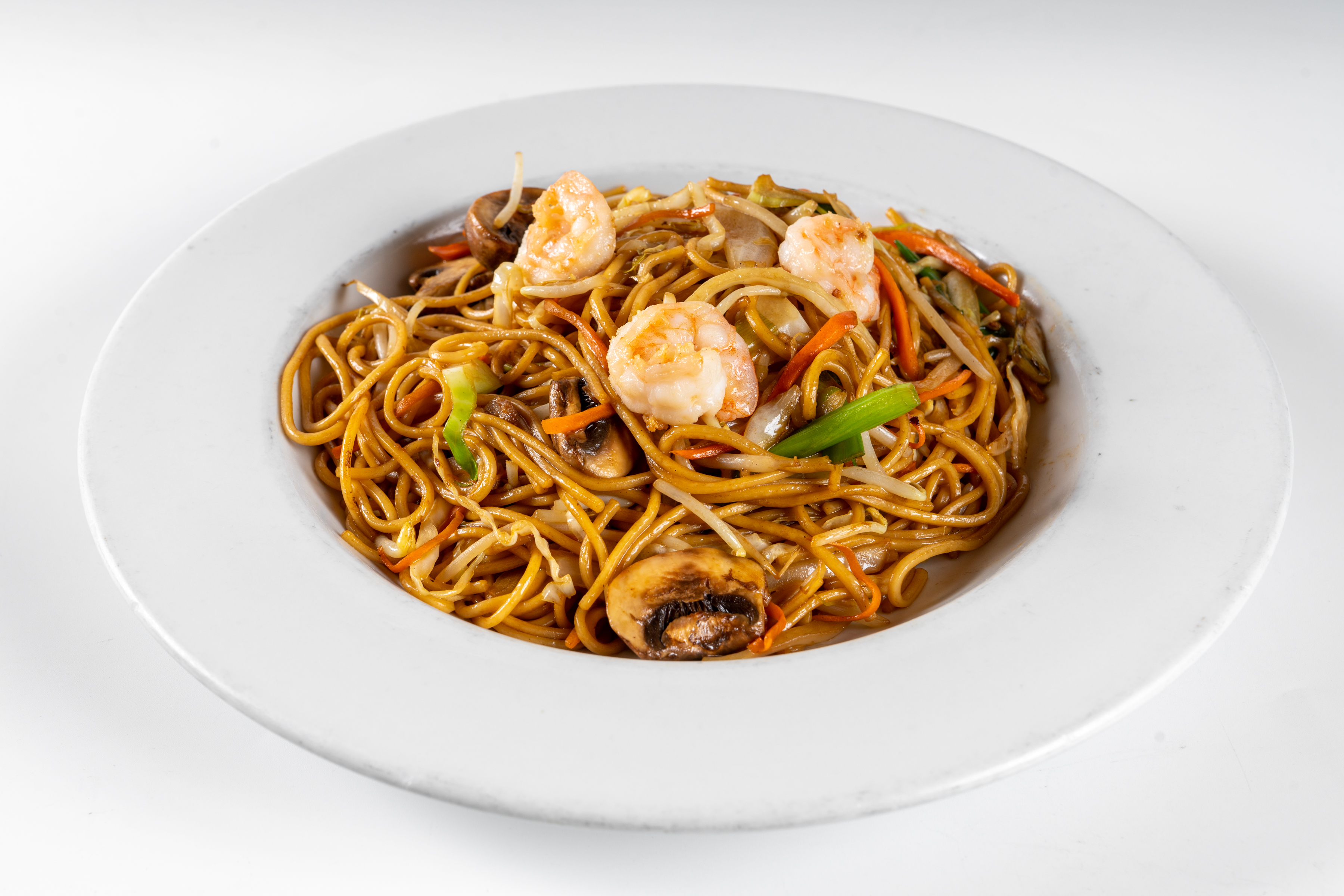 Order Classic Chow Mein food online from Natalee Thai store, Los Angeles on bringmethat.com
