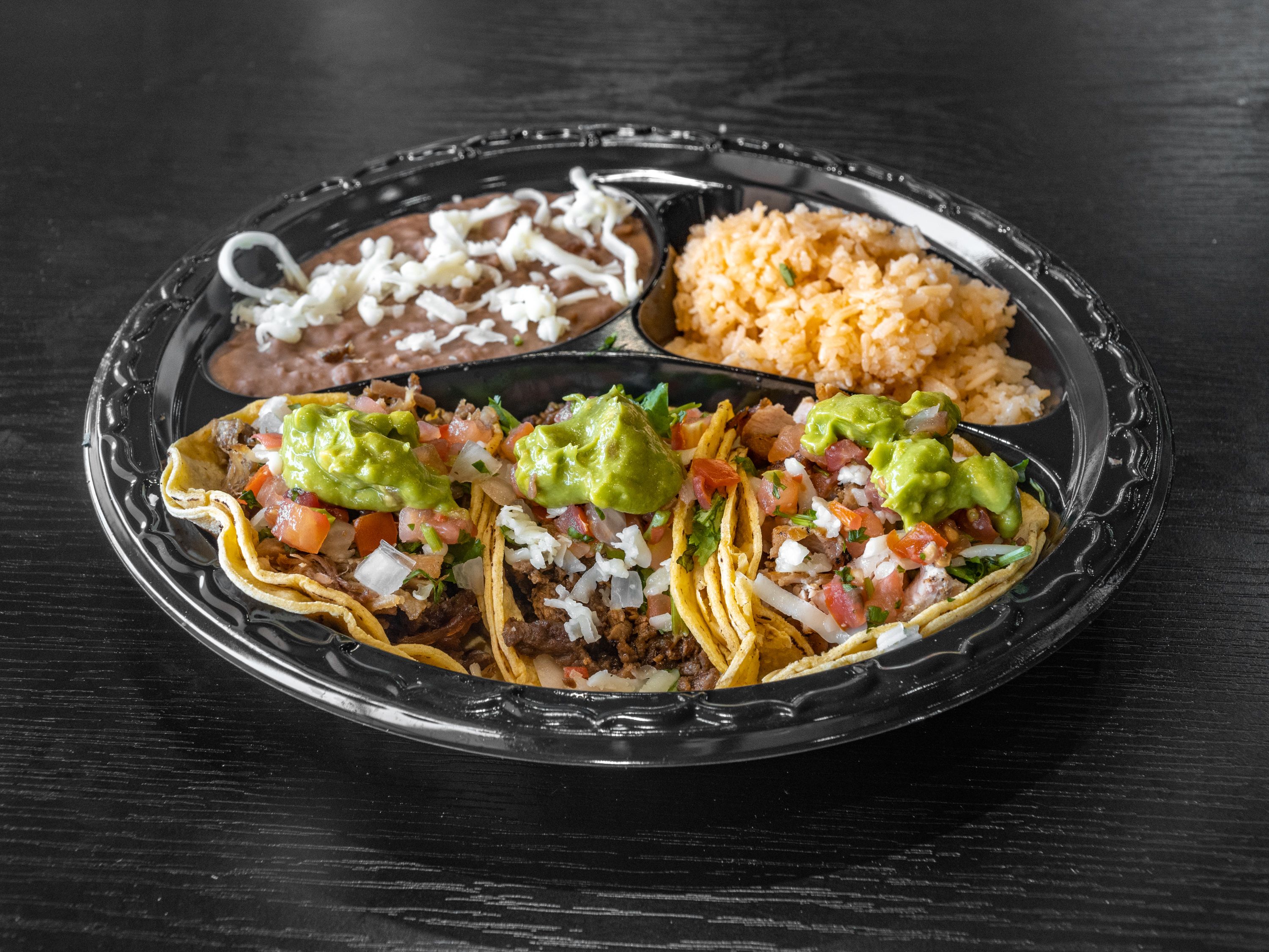 Order Soft Taco Plate food online from Tom's Tailgate store, La Mirada on bringmethat.com