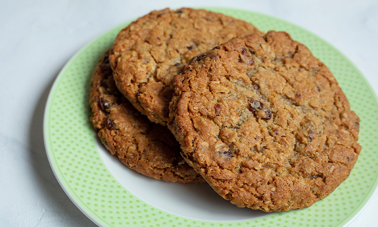 Order Oatmeal Raisin Cookie food online from Elephants Delicatessen At World Trade Center store, Portland on bringmethat.com