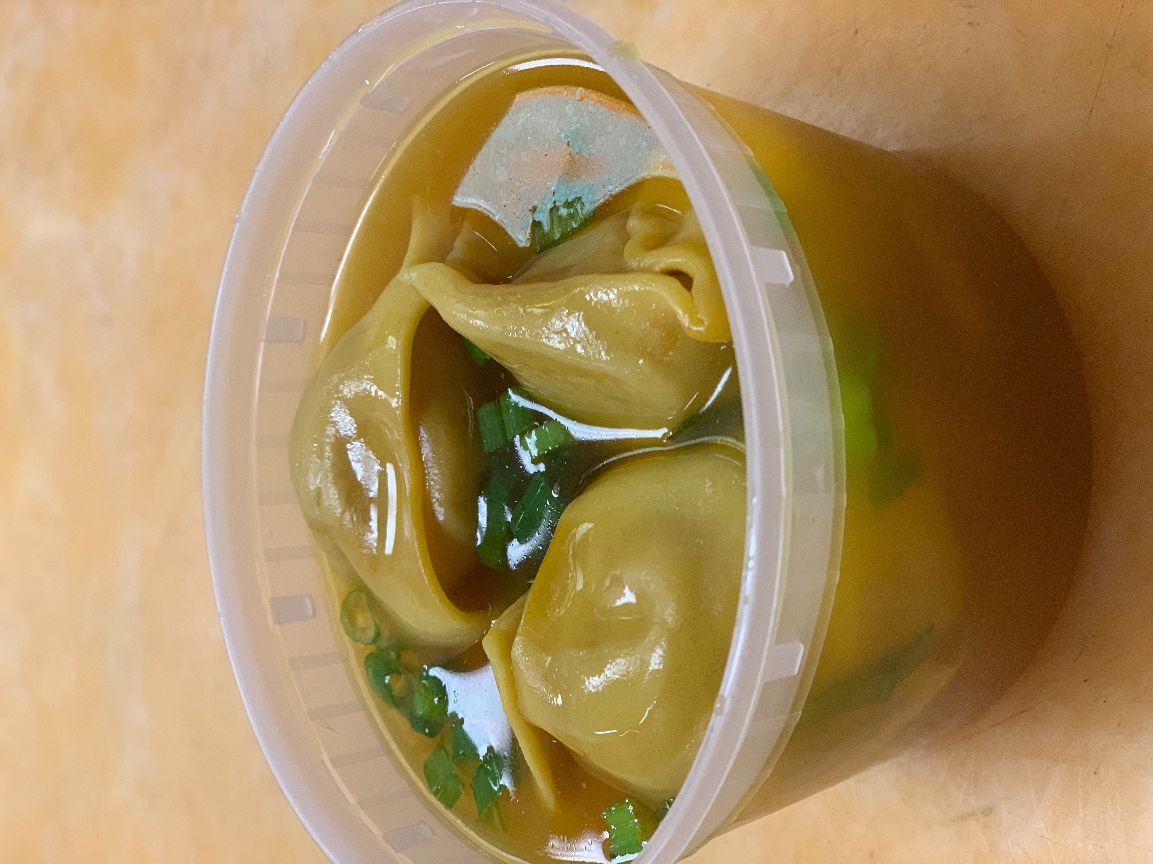 Order 17. Wonton Soup food online from Sheng Garden Chinese Restaurant store, Teaneck on bringmethat.com
