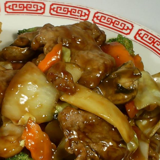 Order M42 Beef with Mixed Vegetables food online from Chen's China Inn store, Lufkin on bringmethat.com