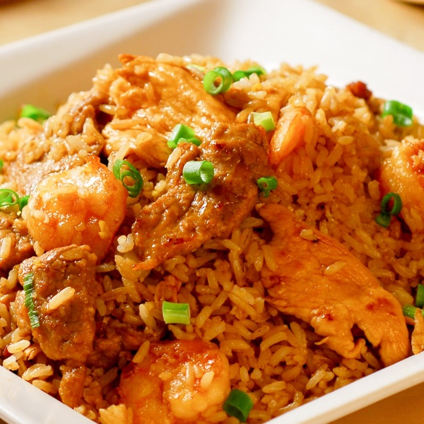 Order R4. House Special Fried Rice food online from Asian Fusion store, Kennesaw on bringmethat.com
