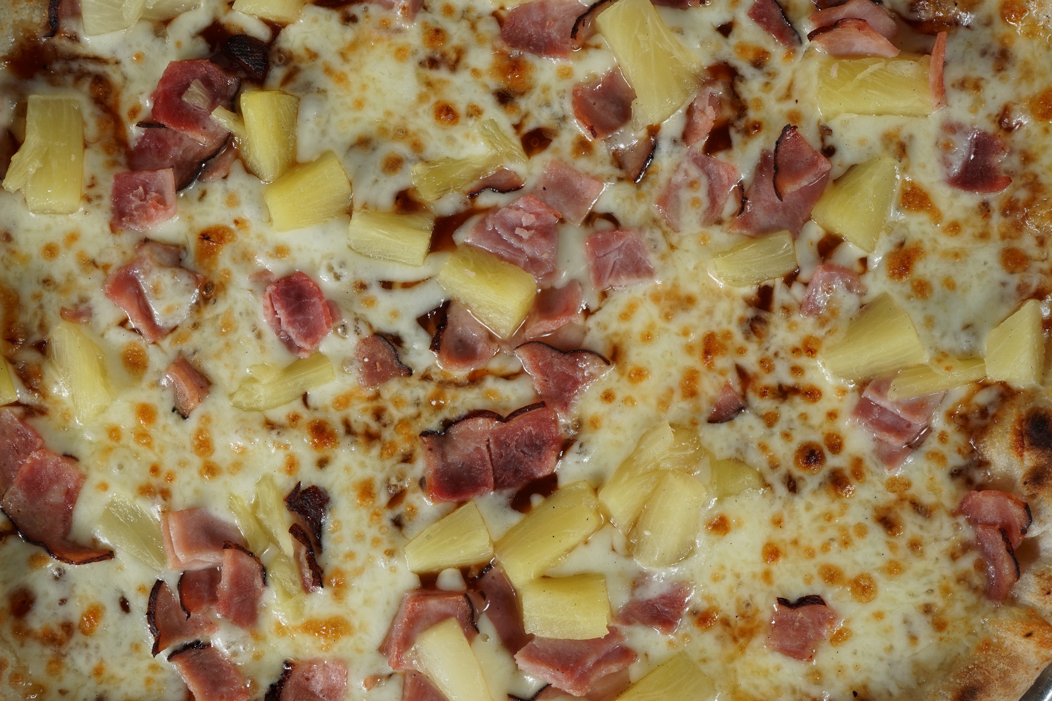 Order 16" The Hawaiian BBQ Pizza food online from aPizzaCo store, St. Charles on bringmethat.com