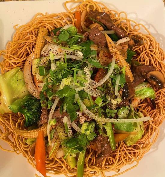 Order House Special Noodles (Mi Xao Gion Hoac Mem) food online from Db Kitchen store, Hillsboro on bringmethat.com