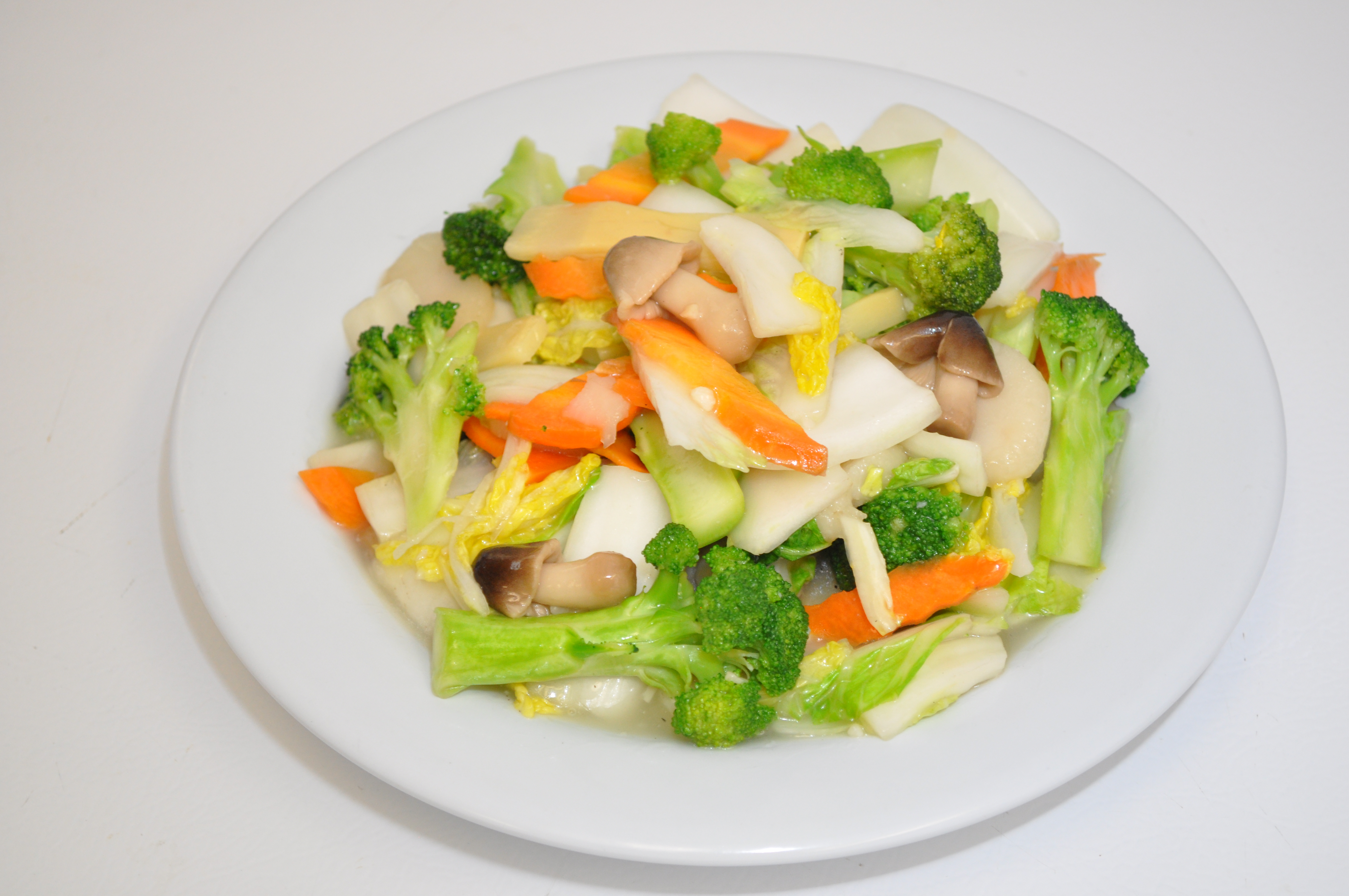 Order Vegetarian Delight food online from King's Asian Chef store, Springfield on bringmethat.com