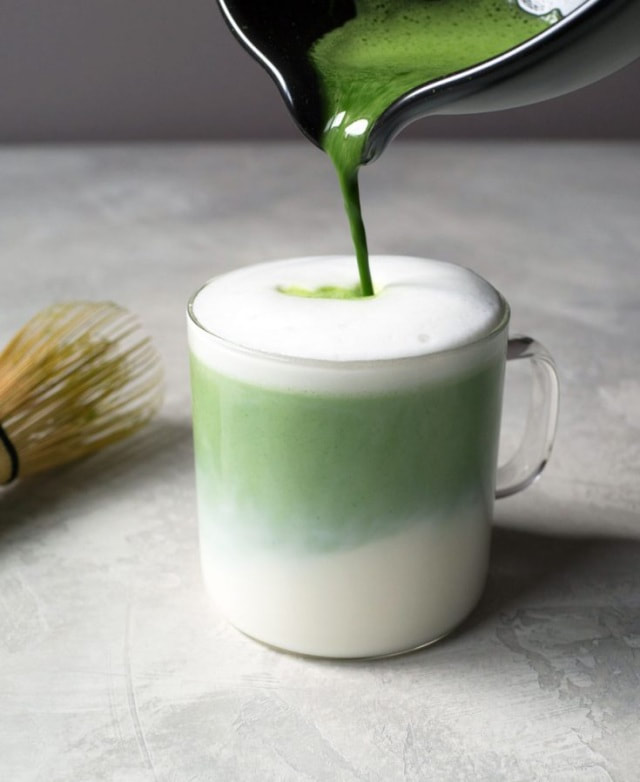 Order Matcha Latte food online from Greenology store, New Canaan on bringmethat.com