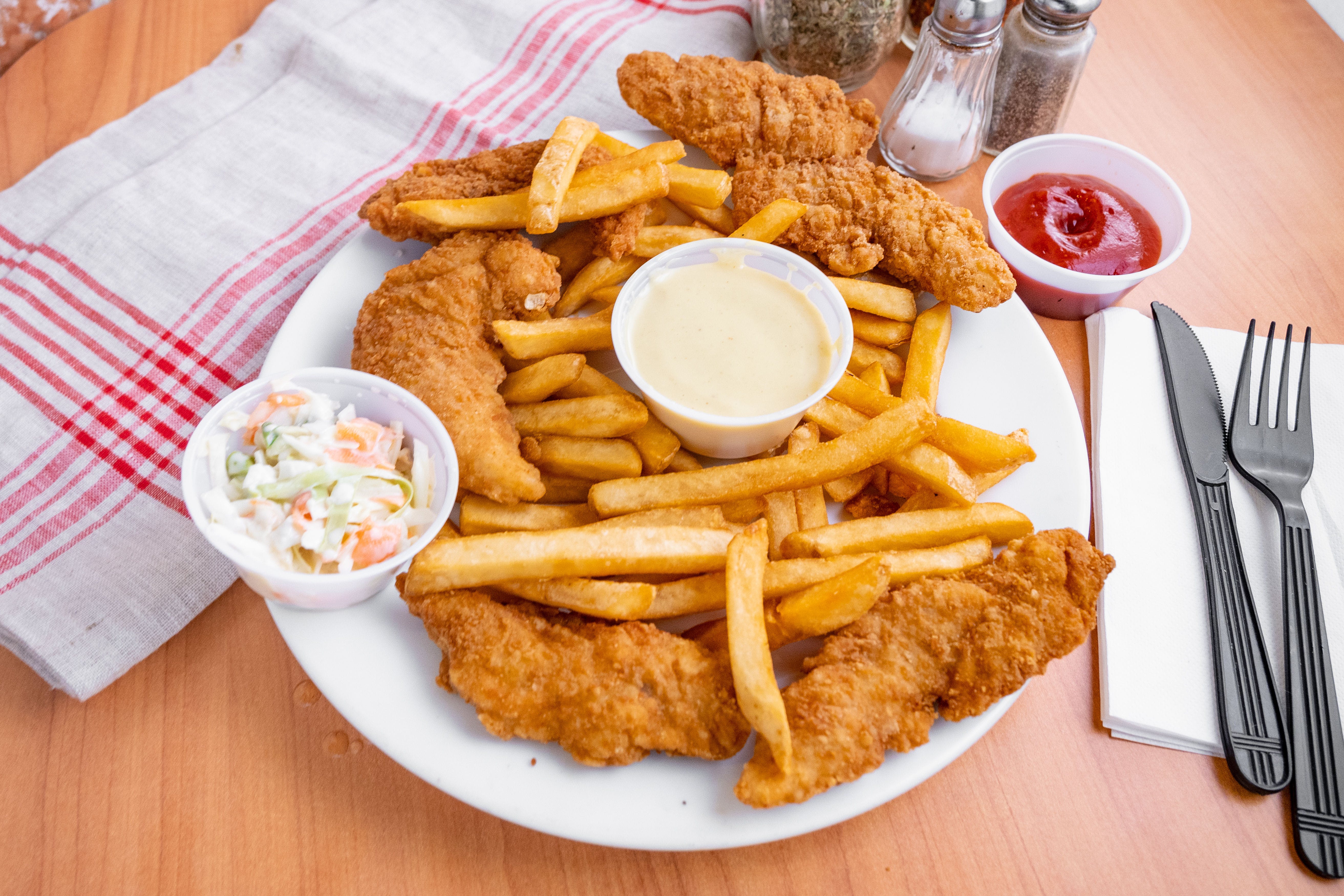 Order Chicken Finger Platter - 5 Pieces food online from Bella Roma Pizza Kitchen store, Springfield on bringmethat.com