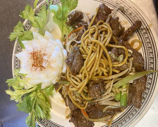 Order Beef Lo Mein food online from Chinaking store, Harwood Heights on bringmethat.com